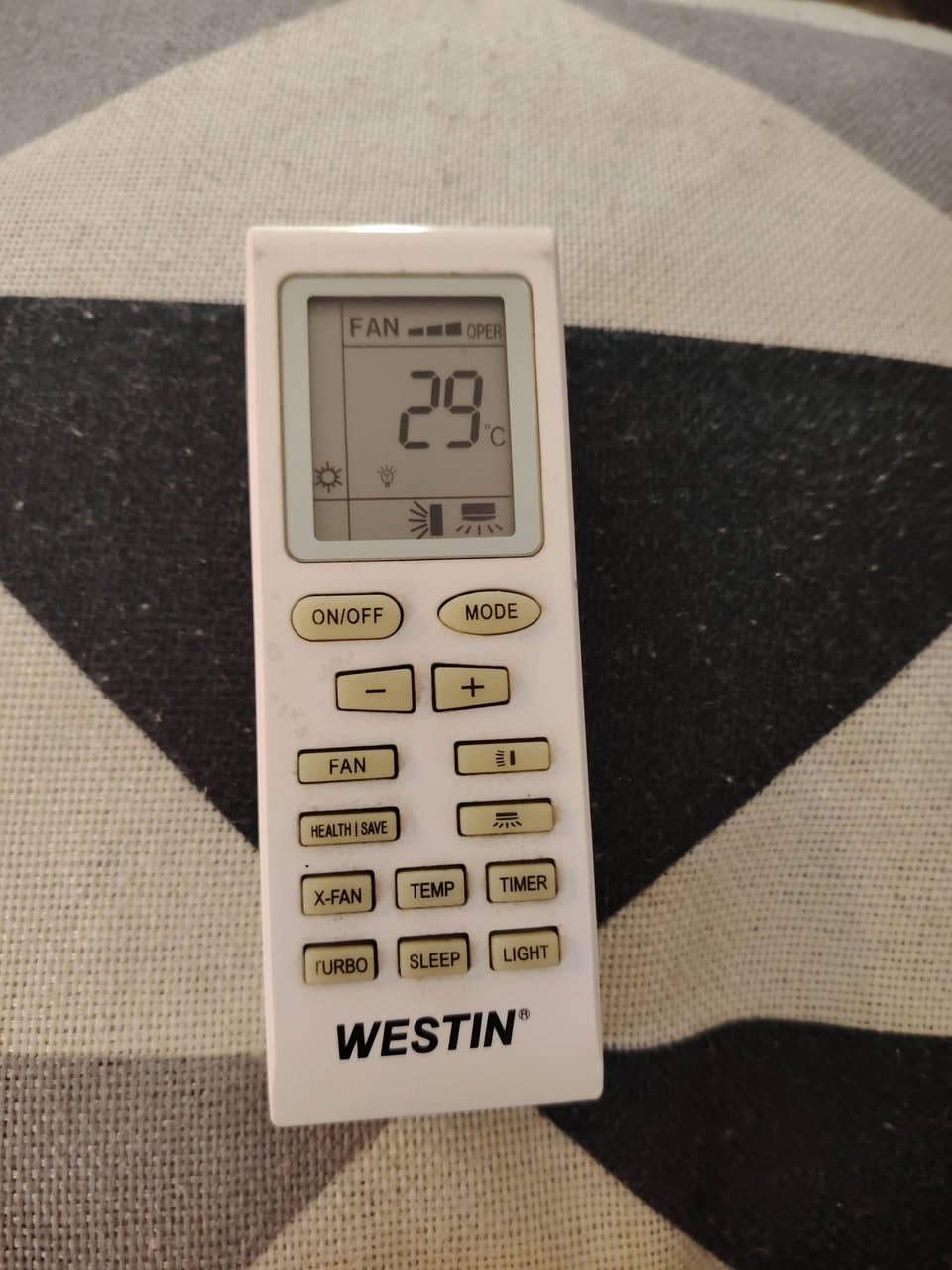 سبلت WESTIN اصلي ٢طن نظيف جدا ما داخل تصليح
 تبريد ثلج السعر ٣٧٥
 ***********

