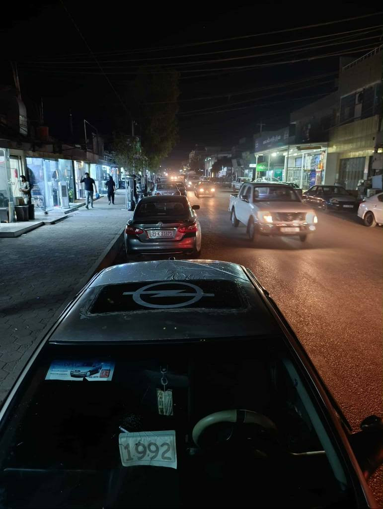 ئۆپڵ ڤیکترا مۆدیل 1992 گێڕ مەکینە بە شەرت مەکینە 16ی قایش پان ڕەقەم بغدا بەشەرت ئەوەی ماڵ کەس نەبێ موس بڕاوە دەعمو لێدراوی نیە سعر 19گڵاو مەجالێکی کەم 
ژ.م ***********
*********** السليمانية, العراق
