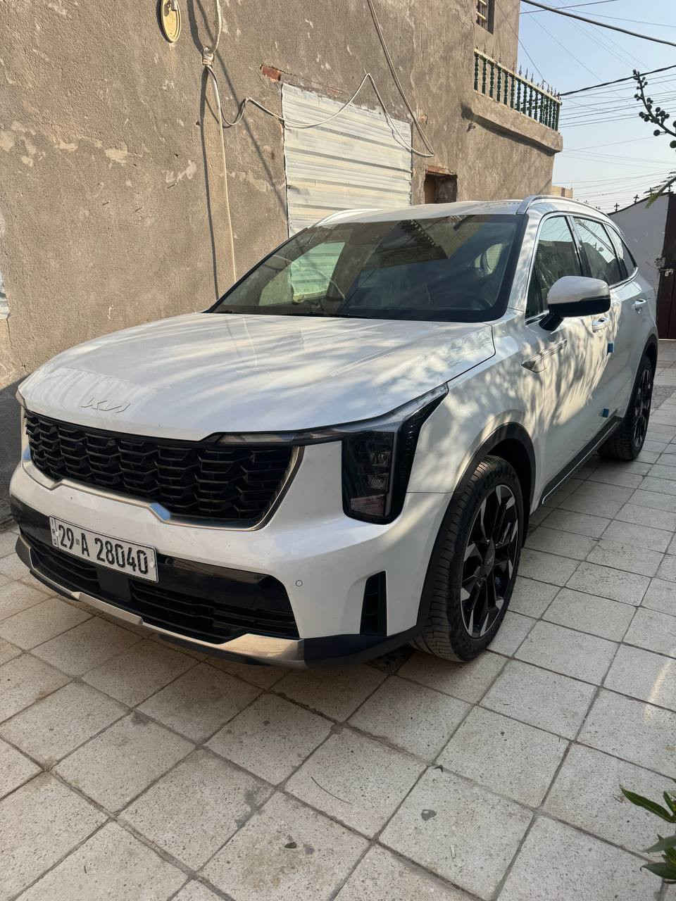 السلام عليكم
للبيع (سورنتو) كفالة عامة 
موديل 2024 / قمارة حديد / ويل 20 / داتا شو 
ماشية 21 الف / السيارة مكفولة من كلشي ولاتوجد ملاحظات / رقم واسط / عنوان الناصرية/ والسعر (318) للتواصل/ *********** الرفاعي, ذي قار
