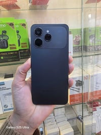 تكنو سبارك 40 • ٢٥٦ • رام ٨