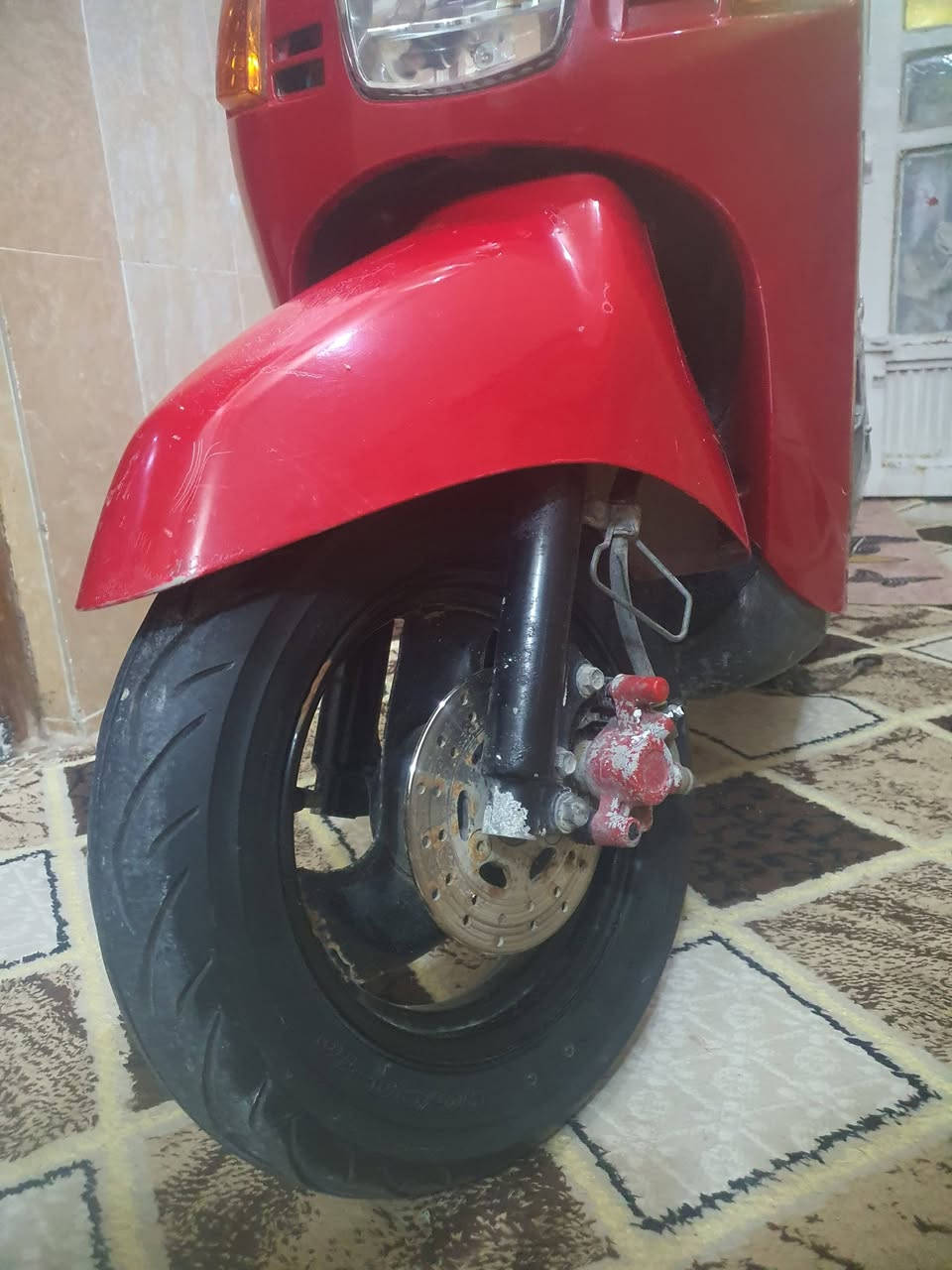 سلام عليكم دراجة بوليس رمبه صاره شهرين من طالع منوكيل كفاله عامه مكينه مافتوحه محرك  نوزل مختمه دراجة شرط من الشروط خدهم واحد ويا الماكينه كل الختم يقرا 4 مكاني بابل القاسم سعرها ب 750 شراي اتصل رقم الموبايل ***********
