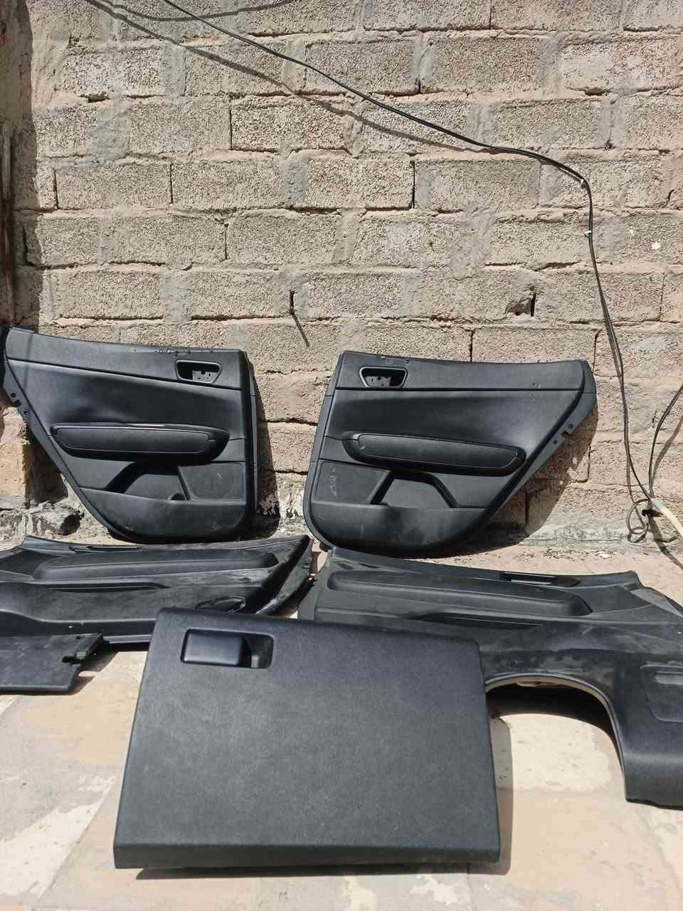 السلام عليكم بطاطين وبتمه 2020للبيع نضيفات كاملات جكمجه تفاصيل يتصل ***********
