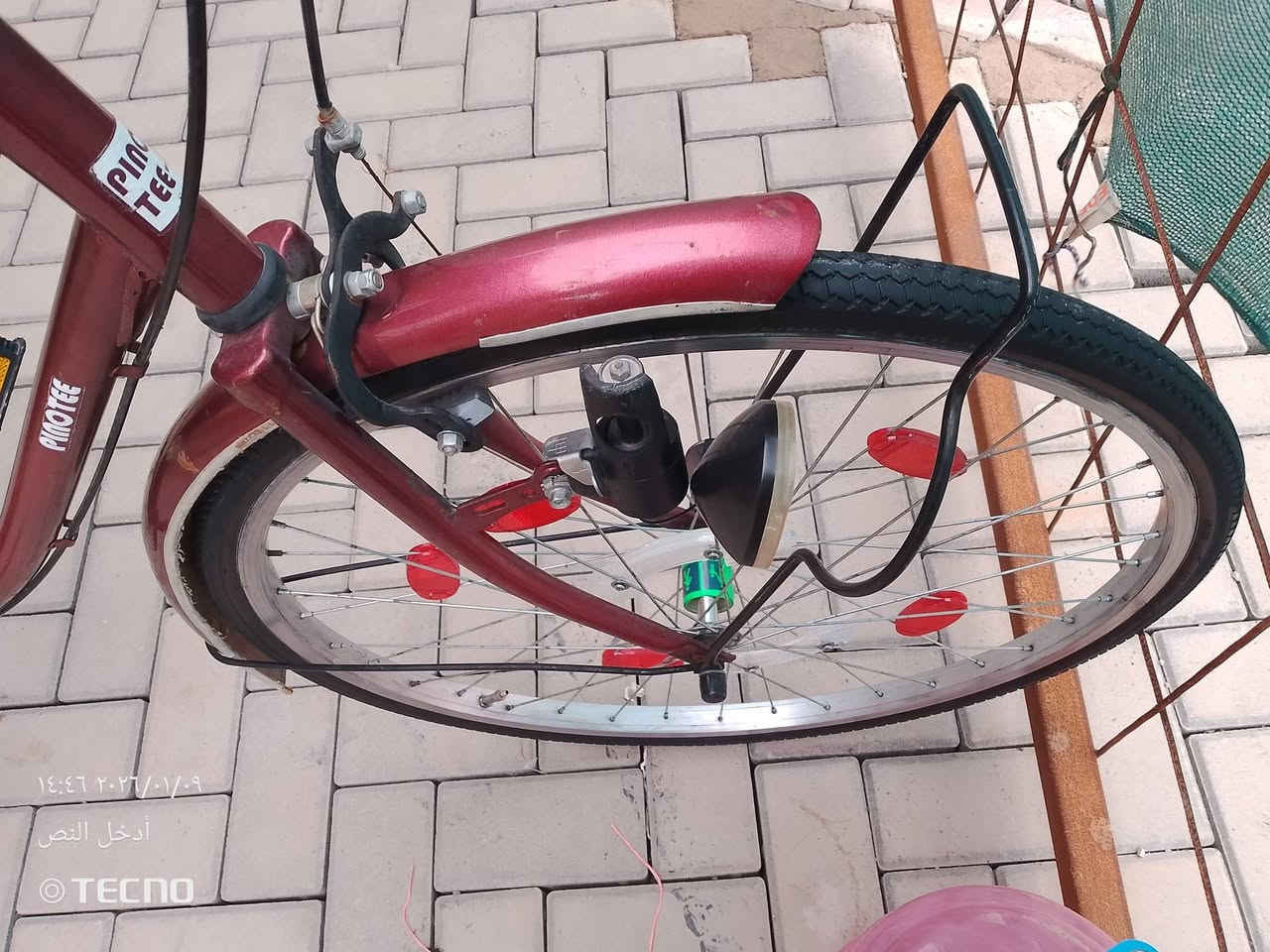 للبيع بايسكل حلو نظيف جديد حجم 26 واللي يريد يخابر على الرقم ***********
