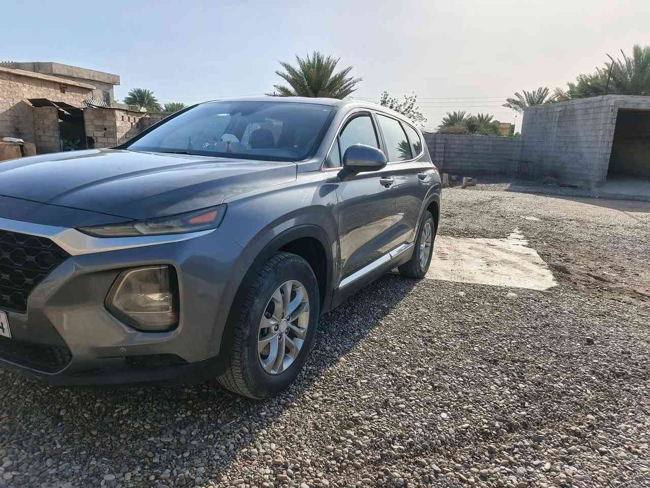 السلام عليكم
سنتافي ٢٠٢٠ وارد امريكي ٥راكب باسمي
فول مواصفات ماعدا البصمه
ماشيه ٩٤ الف
رقم أربيل عنوان السياره ناحيه الزاب قريه اشميط
***********
