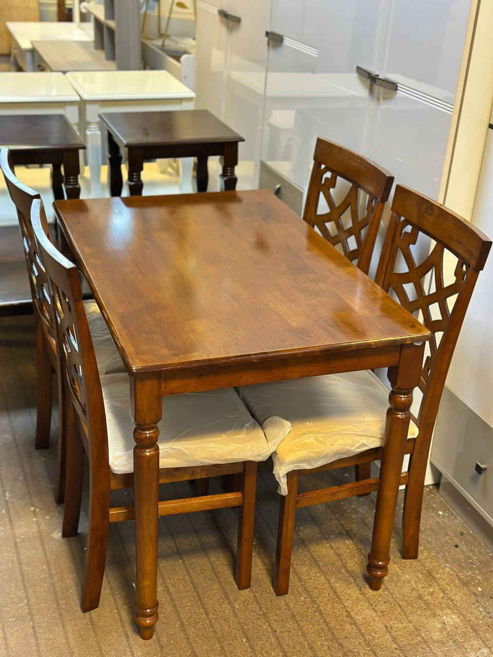 ميز طعام خشب زان صبغ حراري


**إذا كنت صاحب هذا الإعلان وتريد حذفه لأي سبب، رجاءا أرسل رسالة إلى الدعم الفني**