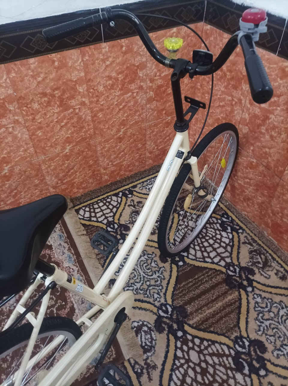 سلام عليكم باسكل للبيع نضيف نازل من كرار ابو نقش مديل 2019 الون حليبي دسك صفاره مابي شخوط سعر 135وبي مجال  مكان كوفه شارع المعمل


**إذا كنت صاحب هذا الإعلان وتريد حذفه لأي سبب، رجاءا أرسل رسالة إلى الدعم الفني**