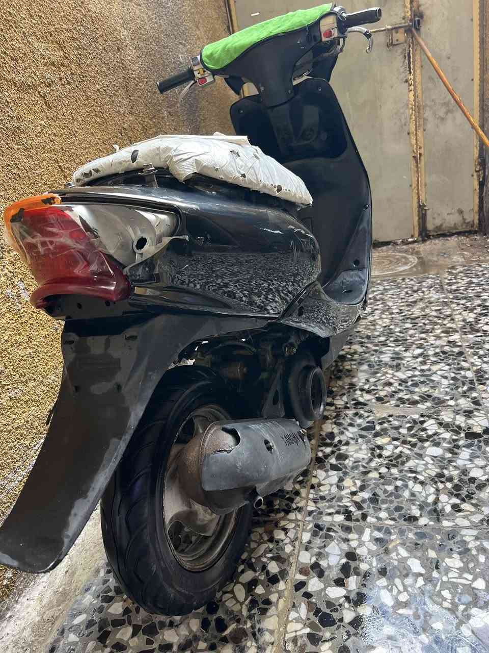 السلام عليكم دارجه عصفوريه للبيع الدراجه شغاله هندر مثل ما بل صور المكان بغداد مدينه الصدر الكياره السعر قيم وأخذ بل يرضي الله رقم ***********او خاص
