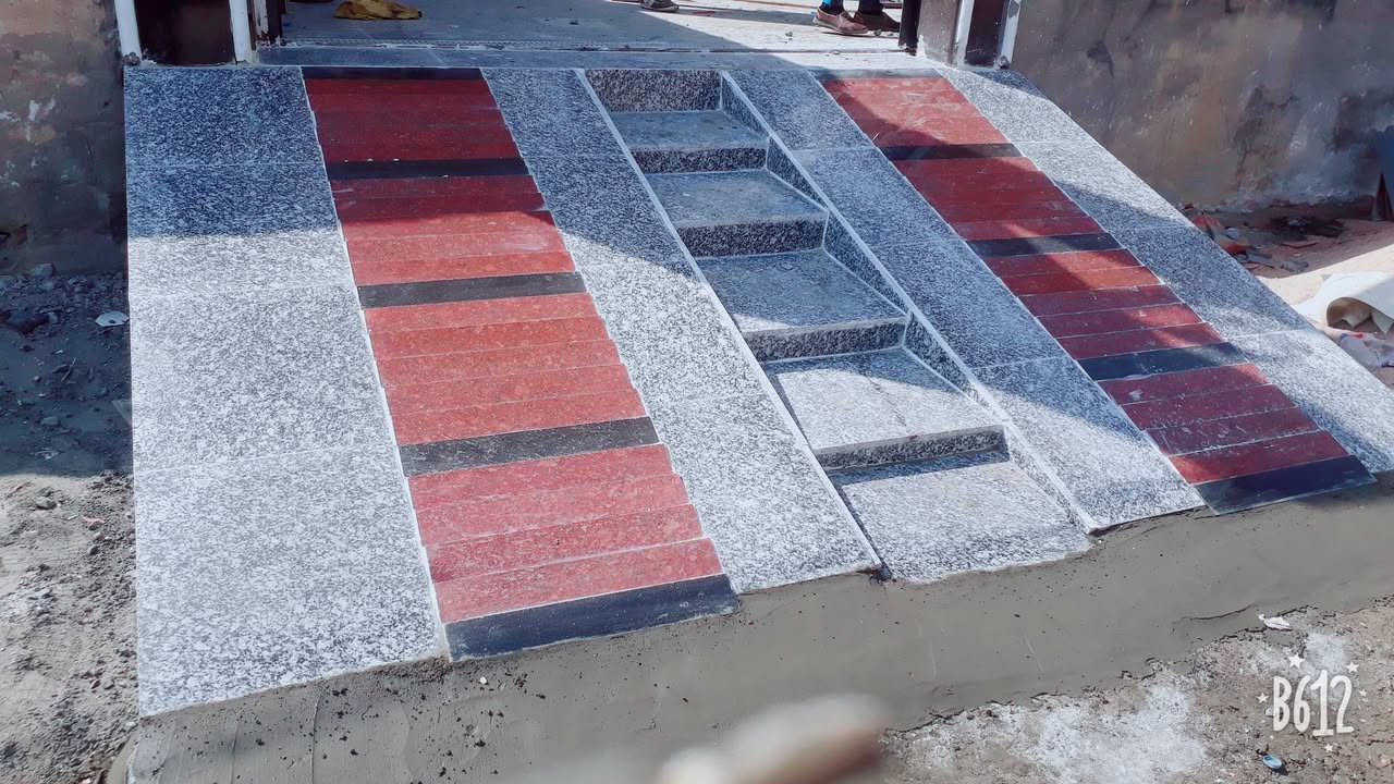 عمل جميع أنواع السيراميك جداري ارظي مرمر كرانيت الواح بورسلين. 
أبو ملاك واتساب ***********
