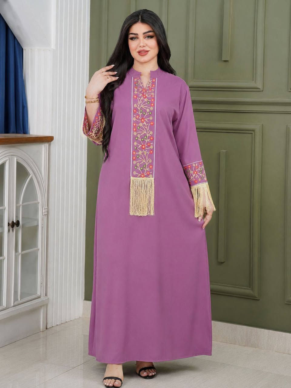أجمل الموديلات لدى ستايل زهره واسط 
كلابيه خامه كشمير درجه اولى كلوشه 👌
القياس L xl 2xl 3xl 
السعر 13

______
توصيل داخل الكوت👈  2.000 
اقضيه ونواحي الكوت👈  3.000 
 بغداد👈  5
محافظات👈6
________
تأكدي من الطلب بحضور المندوب فقط 🙅‍♀️القياس واللون 
اذا مو نفسه يرجع بيد المندوب غير مسؤولين عند مغادرة المندوب🏍
 تابعو الانستا:👉https://www.instagram.com/style_zahar/profilecard/?igsh=bm5zY3ZiOGdrdmlo


**إذا كنت صاحب هذا الإعلان وتريد حذفه لأي سبب، رجاءا أرسل رسالة إلى الدعم الفني**