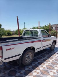 نيسان موديل ٢٠٠٨للبيع قماره والباب الخلفي والبوب بيهن صبغ بدون حادث رق...