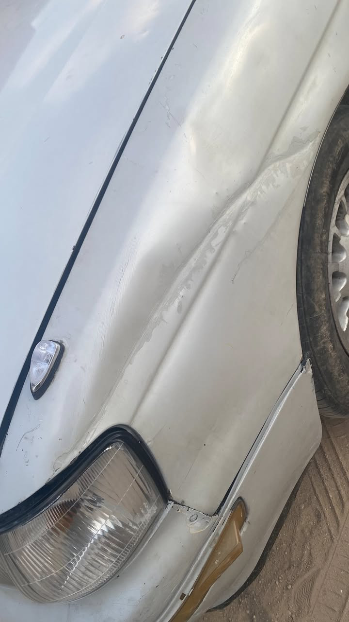 السلام عليكم ورحمة الله وبركاته سياره كراون بطة مثل ماواضح كدامك بالصور كشرتها ||||كير جديد ومحرك جديد 3000 ||حداديه كامله مكفول گصه و نقل تبريد شغال ثلج سنويه بعدها مامنتهيه تقريبن بعد 3اشهر غرفتها حلوه سعر السياره 50وبيه مجال قليل مراوس هم اراوس بسياره حلوه مكاني البصره كرمك علي
رقم الهاتف 
***********واتساب
