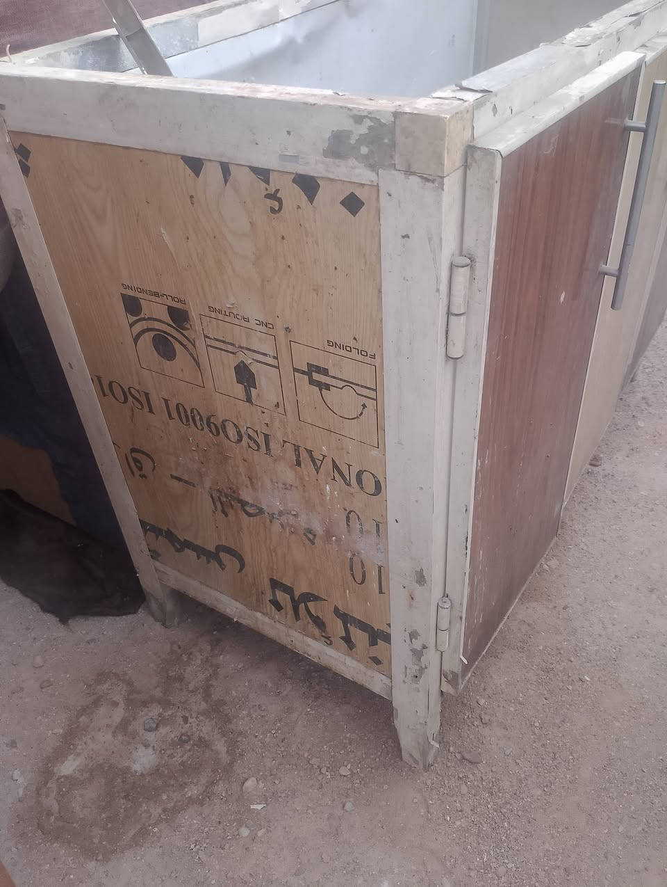 ميز سنك البيع المرمره ملته مفطوره او صبغه مشلوع بيش يفيدكم نطوني سعر مكاني البصرة ***********
