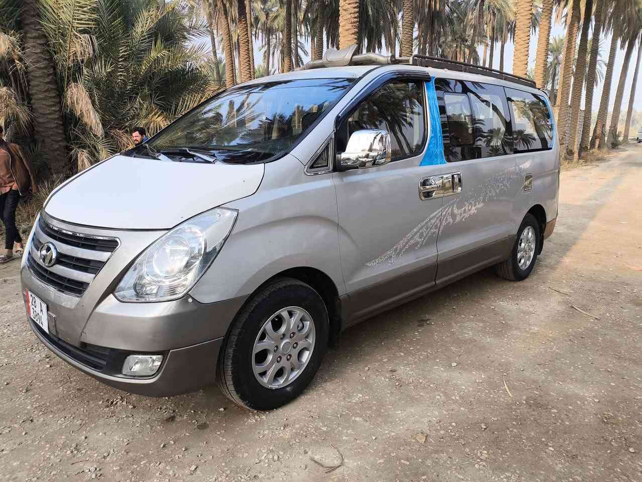 سلام عليكم ستاركس موديل 9 العنوان ديوانيه السعر 125 رقم ***********
