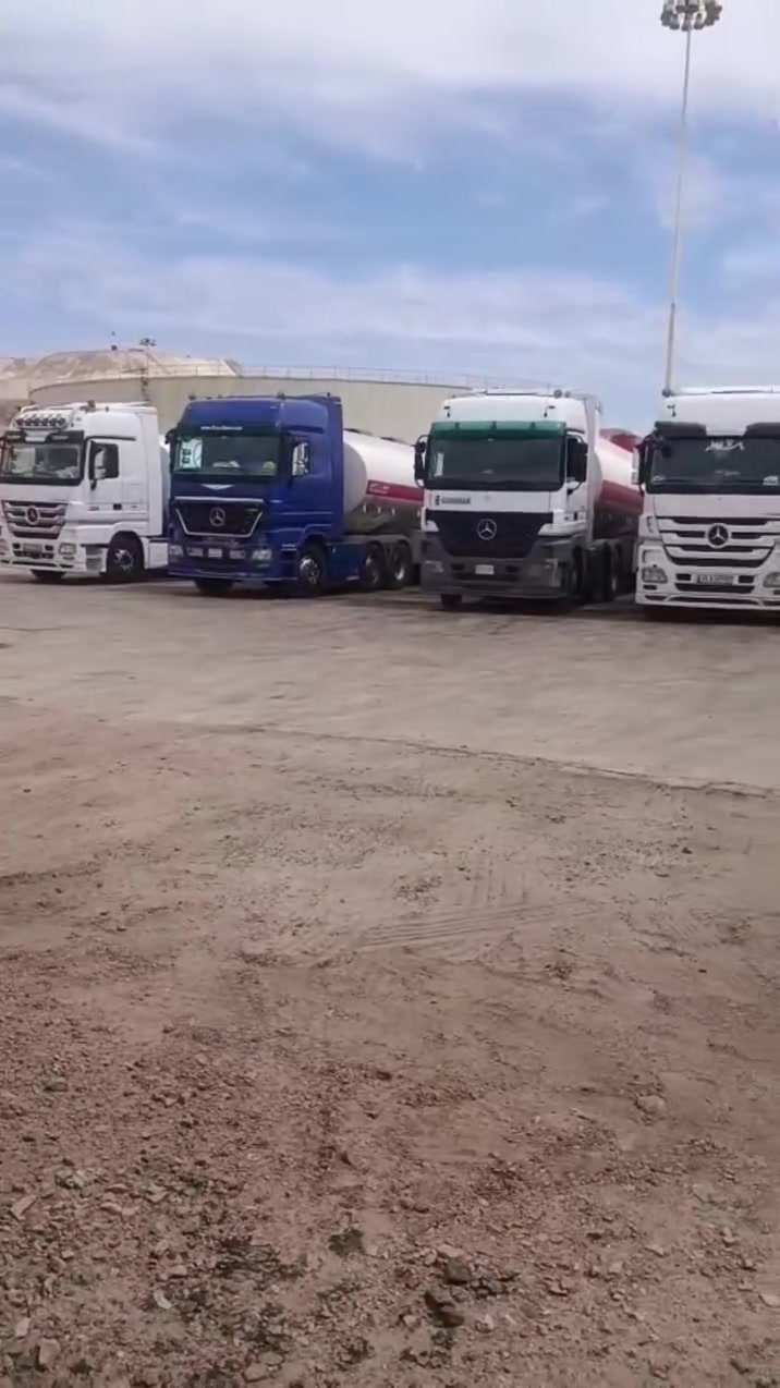 تعلن إدارة شركة دار الفيحاء للتجارة والنقل العام المحدودة
عن إضافة خاصة بمناسبة عيد الأضحى المبارك
على محور:

شعيبة * عقبة
شركة دازل

الإكرامية المعتمدة: 200$

* إضافة عيدية العيد 100$

تضاف خلال فترة العيد فقط
اعتبارًا من 25/05/2026 ولغاية 28/05/2026

مع تمنياتنا للجميع بالتوفيق والسلامة.

الحاج ابو مهدي
***********
