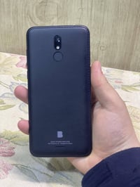 موبايل نضافه 99%جهاز حيل نضيف نضام اندرويد بي شريحتين اتصال 40 الف وبي...