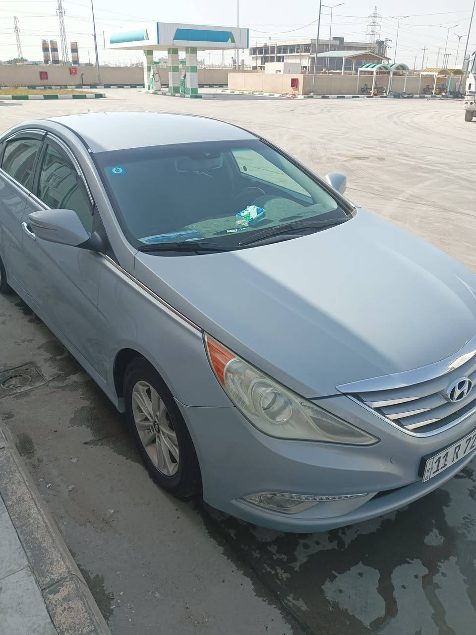 السلام عليكم سوناتا للبيع موديل 14 امريكي مكفولة عدة شبر بل باب على وضع الشركة رقم بغداد باسمي مكا كوت حي الجهاد للاتصال ***********
