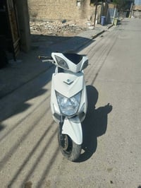 دراجه للبيع سكنس لد دراجه نظيفه وكامله بلاديه السعر 800 وبيها مجال هذا...