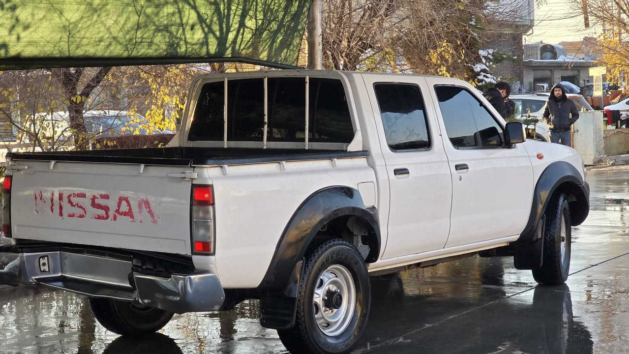 {{پیکاب نیسان مۆدێل(2014){{ساغ
حلوج دوبەی بەشەرتی ماڵی  مەدەنی بێ بۆیاخ سەیارەکە گێرو مەکینەو ئەکسل بەشەرت
تەقەو ڕەقە بەشەرت پشتو پێشی کەپس هەموو گیانی بەشەرت 4تایەو ویلی لۆکیی لەژێرە ناو داخلی لۆک تەبریست ساردوو گەرم بەشەرت جام کارابای و دەبڵ گێچ
ڕه قەم پلێتەکانی هەموو بەشەرت سەیارەکە بێ چاڵو بێ شوختە سەقفی زۆر جوانە 
سەیارەکە مەکینە نەکراواتەوە
📦سەیارەکە 183.kmڕۆشتوە
شوێن ڕانیە***********.ڤایبەر.واتسئاپ
