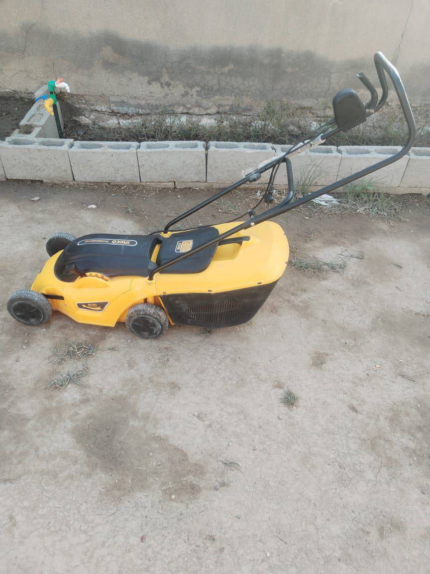 مكينه ثيل نضيفه شغاله سعرها 125 وبيهة مجال مكان رمادي‏‪***********‬‏
