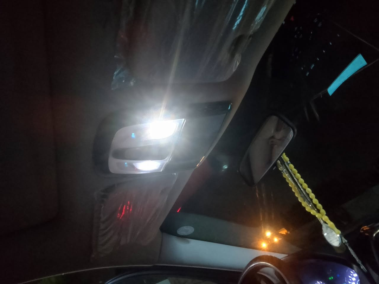 سلام عليكم ازيرا موديل 14 رقم اربيل دولي سنويه 31 فول مواصفات واحد ع واحد بيه بارد بسيط بالجاملغ الخلفي وباقي السياره كفاله عامه 6 سلندر محرك كير كفاله تخم تاير جديد قبل 4 ايام شاده تبريد قطعتين ثلج مري شفط ترحيب مري اشاير بالمري حساسات امامي خلفي لايت زنون بلادي بصمه ابواب بصمه تشغيل صندوك ذكي رادار مانع انزلاق نضام ايكو لد اناره داخليه بلادي كشنات تدفئه تبريد تحكم كشنات بعد الفول معروفه مواصفاتها السعر 135 وبيه مجال مكان السياره نجف ***********
