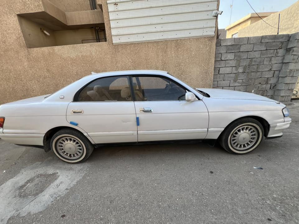 مراوس شعندك نزل رقم دولي بسمي السياره جاهزه كلشي مناقصها ***********
