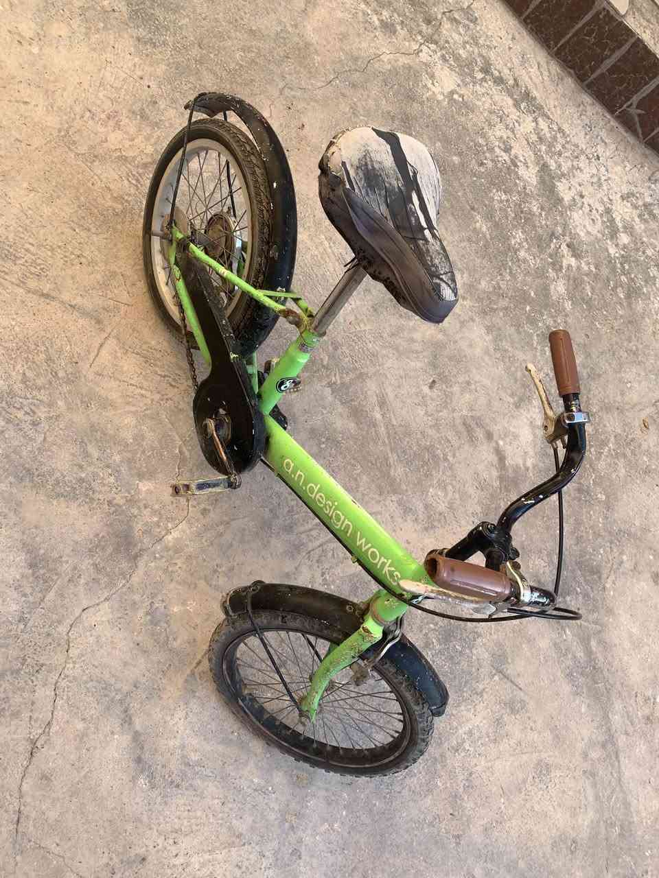 للبيع
بايسكل نظيف مال بالة حجم 14


**إذا كنت صاحب هذا الإعلان وتريد حذفه لأي سبب، رجاءا أرسل رسالة إلى الدعم الفني**