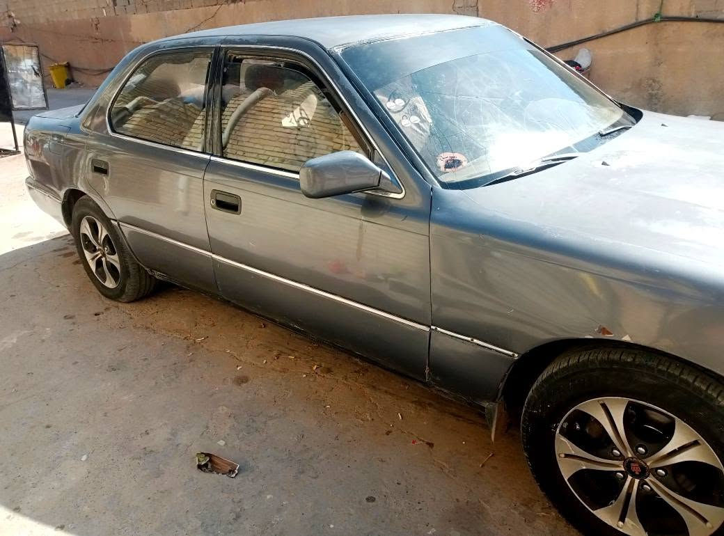 السلام عليكم من رخصه الادمن سيارة تيوتا كراون موديل 96 سيارة جاهزه تخم تاير حداديه جديده تبريد ثلج مكينه وكير كفاله السعر 35 وبيها مجال بيع او مراوس الرقم ***********
