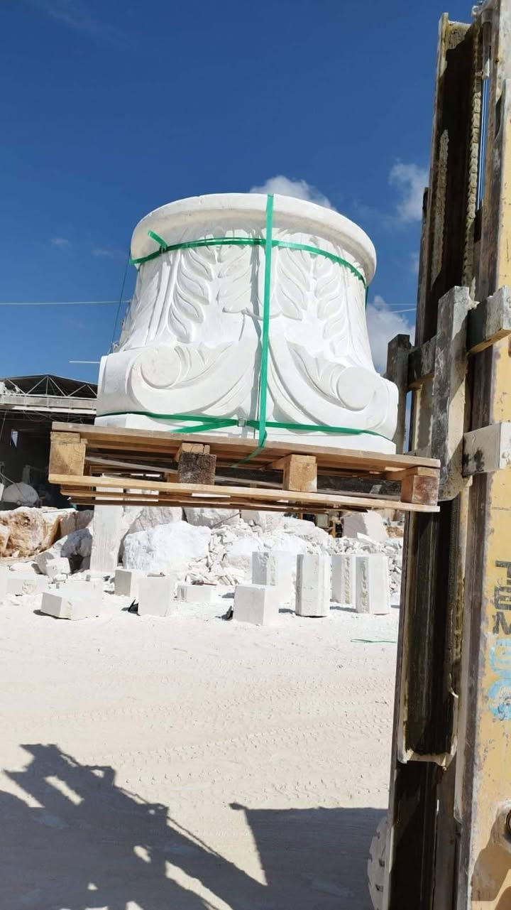 🏛️ شركة الأهرام – فن الحجر الطبيعي وديكورات الأحلام
نحن متخصصون في إنتاج وتصدير الحجر الطبيعي السوري والديكورات الفاخرة، مع تنفيذ جميع المشاريع بدقة عالية من المصنع مباشرة إلى موقعك في أي مكان بالعراق.
✨ حجر طبيعي أصلي وجودة لا تضاهى
🎨 تصميمات مبتكرة تناسب كل ذوق ومساحة
🚚 تسليم سريع وموثوق لكل المشاريع
اجعل مشروعك أو منزلك يتألق بأناقة الحجر السوري الأصلي مع الأهرام.


**إذا كنت صاحب هذا الإعلان وتريد حذفه لأي سبب، رجاءا أرسل رسالة إلى الدعم الفني**
