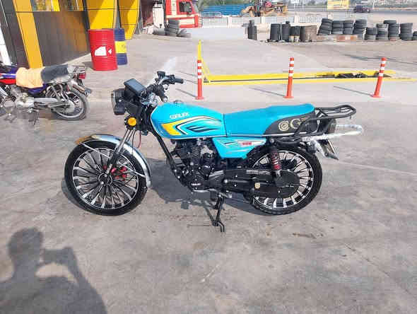 دراجه للبيع كفاله عامه موديل 25 لون 🩵🤤 كلهه شغال مابيها اي نقص وراق بيها. بصمات كامله ❤️
سعر 850 بيها مجال قليل 💕👋

مكاني ديالئ خالص هبهب 💕👋

رقمي ***********💕👋
