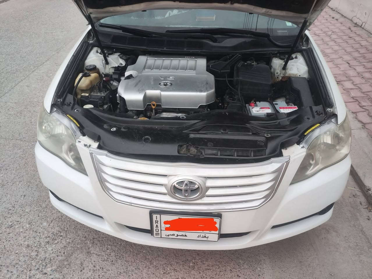 تويوتا افلون   toyota avalon 2007 xl 
وارد أمريكي    v6   3.5  L 
مواصفات :
فتحة سقف و مقاعد جلد و  الأمامي تدفئة و  تحريك كهربائي 
تبريد و تدفئة فول
كوبريسور جديد اصلي 
مع كافة الملحقات 
بطارية جديدة 
اطارات طخم جديد 
زيت الگير جديد + بلاكات جديده +دبل امامي جديد 
الصدر الأمامي والخلفي كلهن مدامة
الكهربائيات كلها شغالة
الگير و المحرك بلادي بدون اي تحوير او تعديل شرط الفحص 
ماشيه 228000 
الضرر  جامولغ السكن الخلفي وطختين خفيفة و الأبواب مصبوغة بدون ضرر   (جمالية و توحيد لون) 
و السونار موجود .
الاتصال على الرقم 
***********
المكان ديالى
