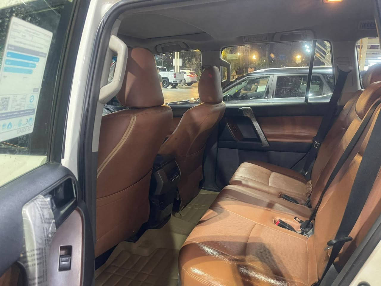 السلام عليكم برادو ٢٠١٣ كفاله من الشخط والرعصه فول للاخير TXR ٦ سلندر
رقم بغداد باسمي ماشيه ١١٢ حقيقي عارضها ٣٠٥ للستفسار *********** مكاني بغداد
