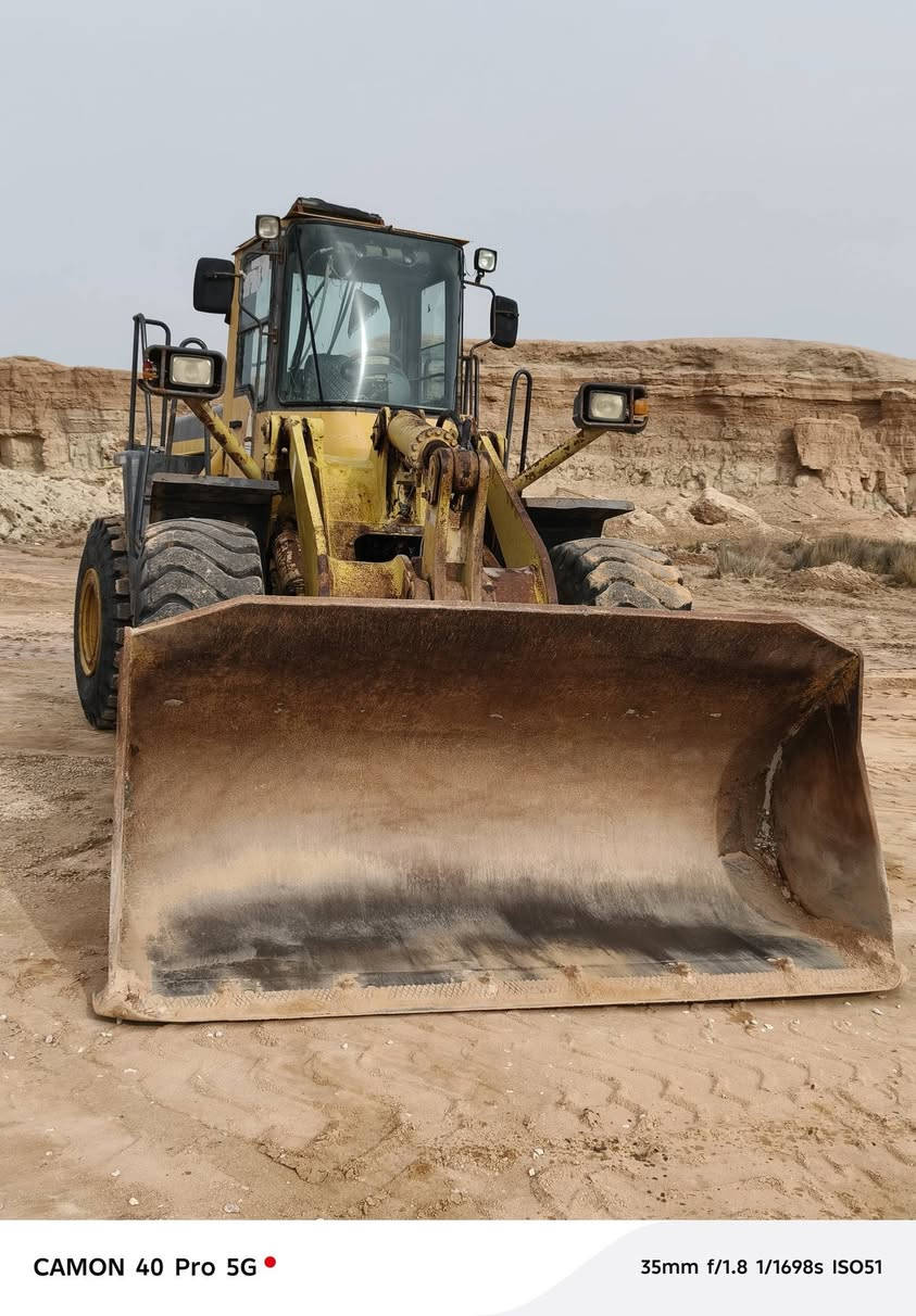 السلام عليكم شفل للبيع (كوماتسو) حجم 320 موديل ٩٧
إلا ستفسار ***********
