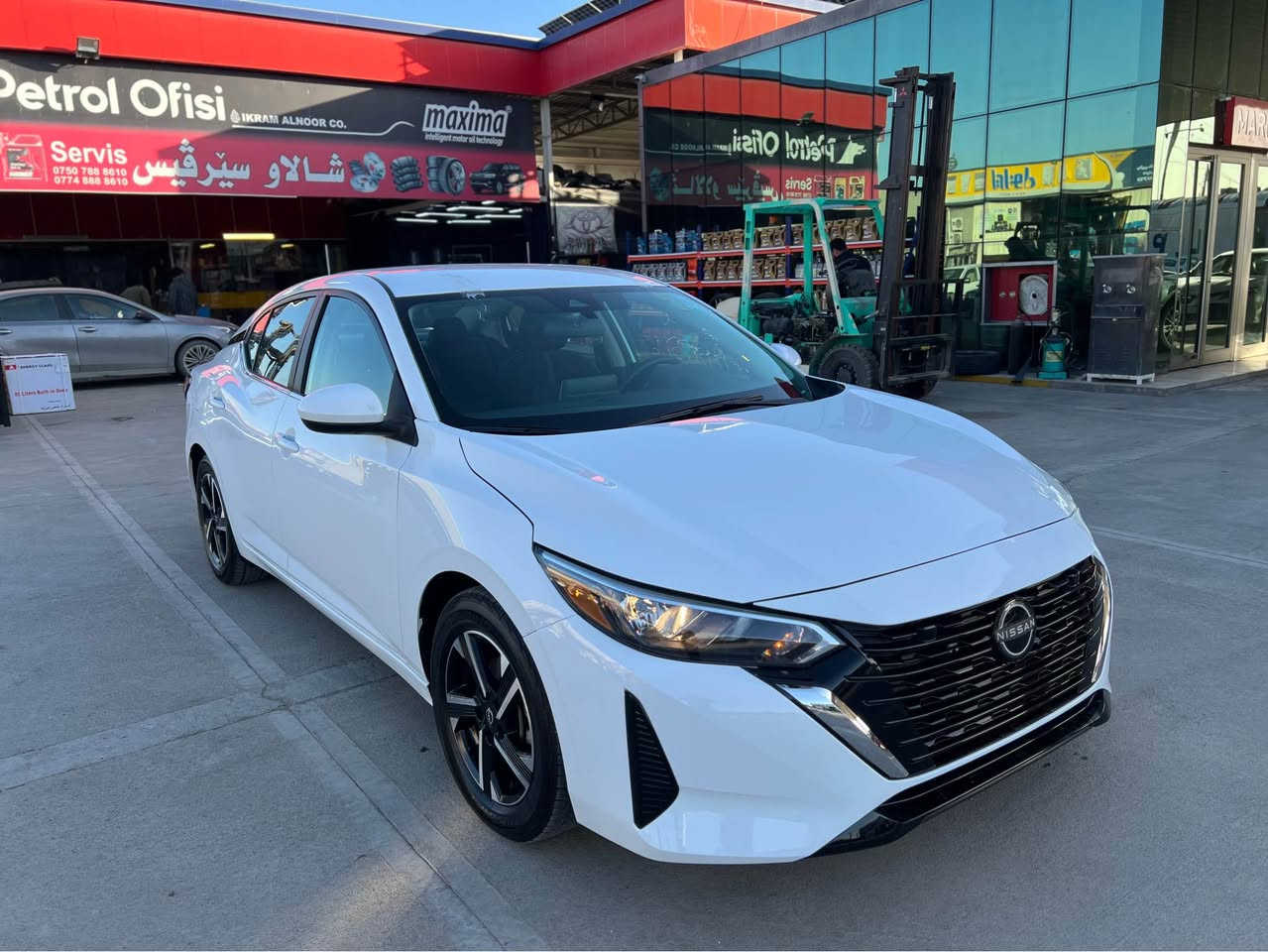 نيسان سنترا موديل 2024 سعر 122
سياره بابين و جملغ سبغ  ✅
بدون داغلي ارباك سكان سيستم 
مواصفات sv بصمه شاشه كاميره حساس رادار تحديد سرعه تحكم ستيرن  بعد هواي مواصفات SV سعر 122$ورقه مجال 
رقم موبايل ***********☎️اربيل شارع 100 📍معرض سردار هسني اكر, نينوى
