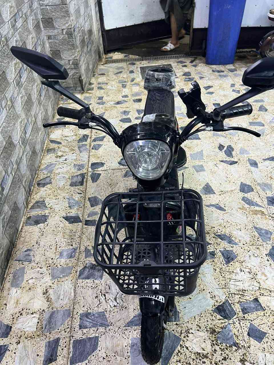 سلام عليكم
دراجة شحن نضيفه 
مكفوله باتريات جدد 

بصمه + سويج + اشاير يشتغلا + شاشه يشتغل + 3 اسراع + بطاريات يشتغلا اصليه 
 السعر : 150 وبيها مجال

العنوان  : بغداد منطقه الشعب 

رقم الهاتف: ***********
