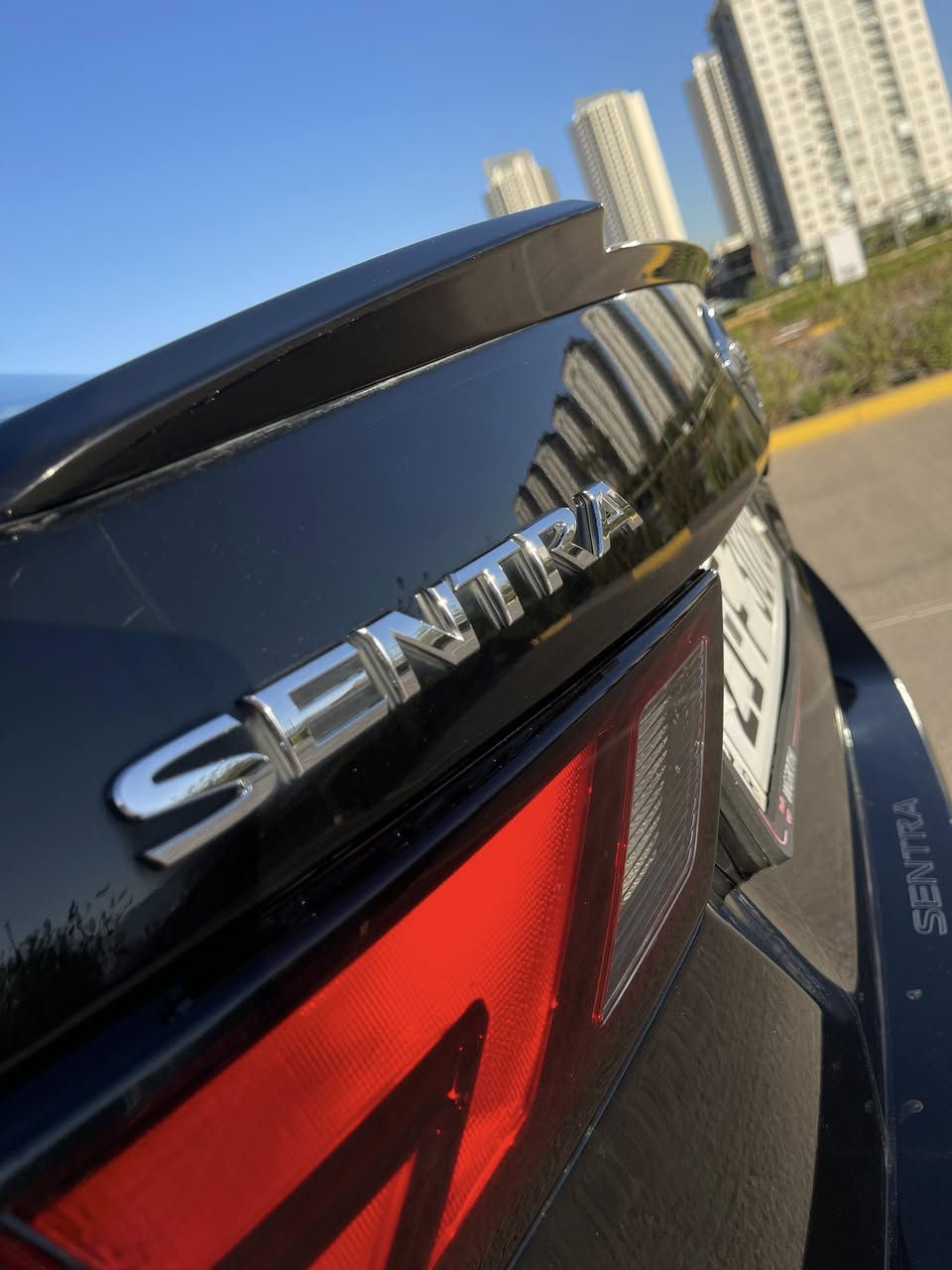 بو فروشتن سينترا 2020 SV بلس فول مواصفات ناو قيسم رادار حساس شاشه بي تقه ورقا كشنى كاربايى 70,000KM روشتوه يەک پارچەی بۆیاخ جاملغى سكن و ربعى بونيدكا بي ناوگردن 
***********

للبيع نيسان سينترا 2020 SV بلس فول مواصفات 
داخل بيجي رادارات حساسات كشن كهربائي بصمه شغال تحديد مسار انظمه قياده وباقي المواصفات المعروفة ضرر فقط جاملغ سكن صبغ و ربع البنيد بدون دواخل ايرباك سليم للاستفسار عن باقي التفاصيل
***********
