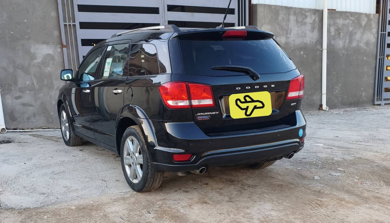 دودج جورني موديل ٢٠١٦ مكينه سته سلندر سبعه راكب فول مواصفات سياره كفاله عامه من كل النواحي رقم بصره  العنوان ذي قار السعر ١٤٧ للستفسار ***********
