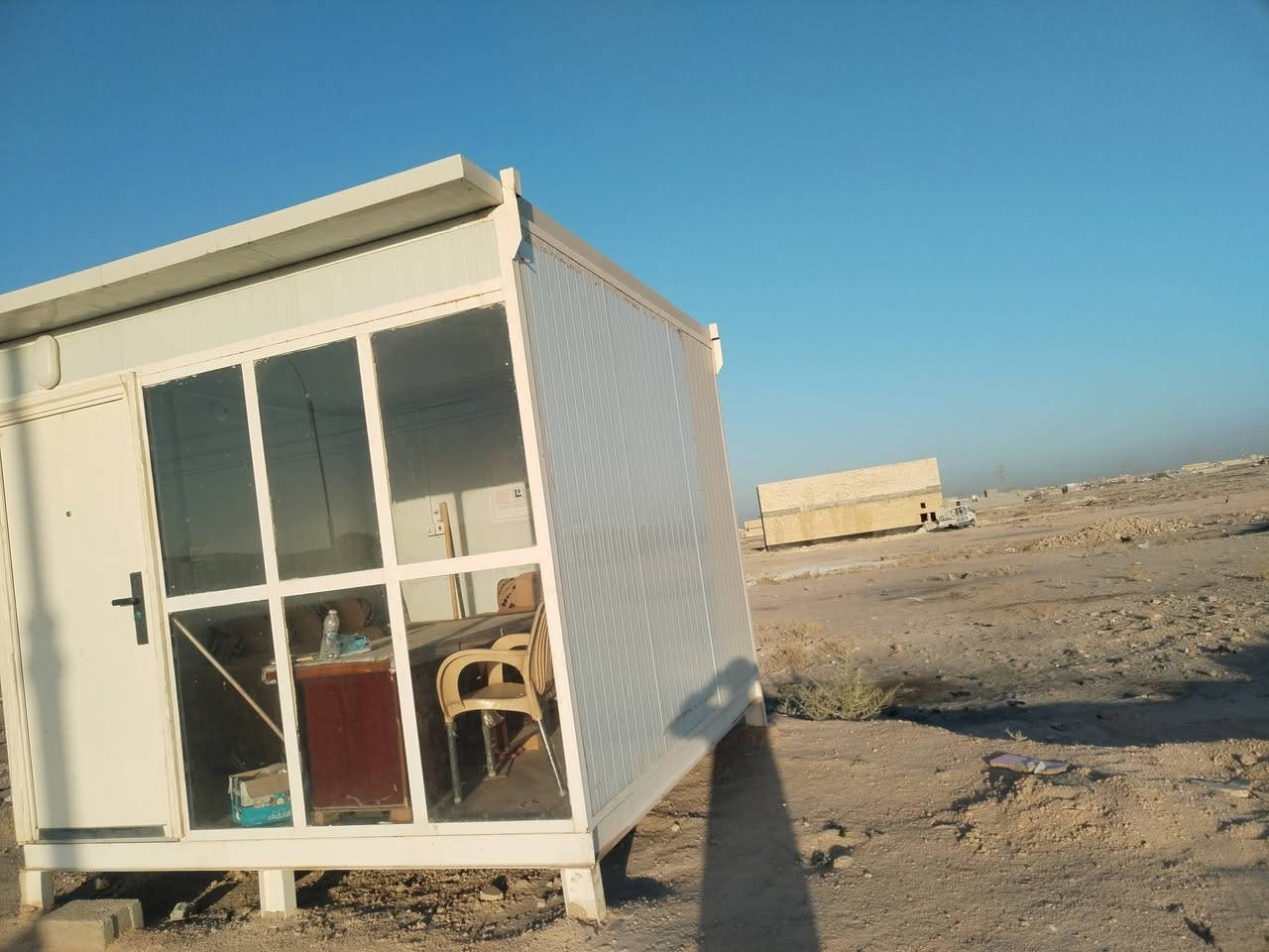 سلام عليكم
يتوفر كرفان 3x3
باب قاصه /
جام خانه
مكاني كربلاء
السعر مليون و١٠٠
هوا وغراضه شلع 
***********
***********
