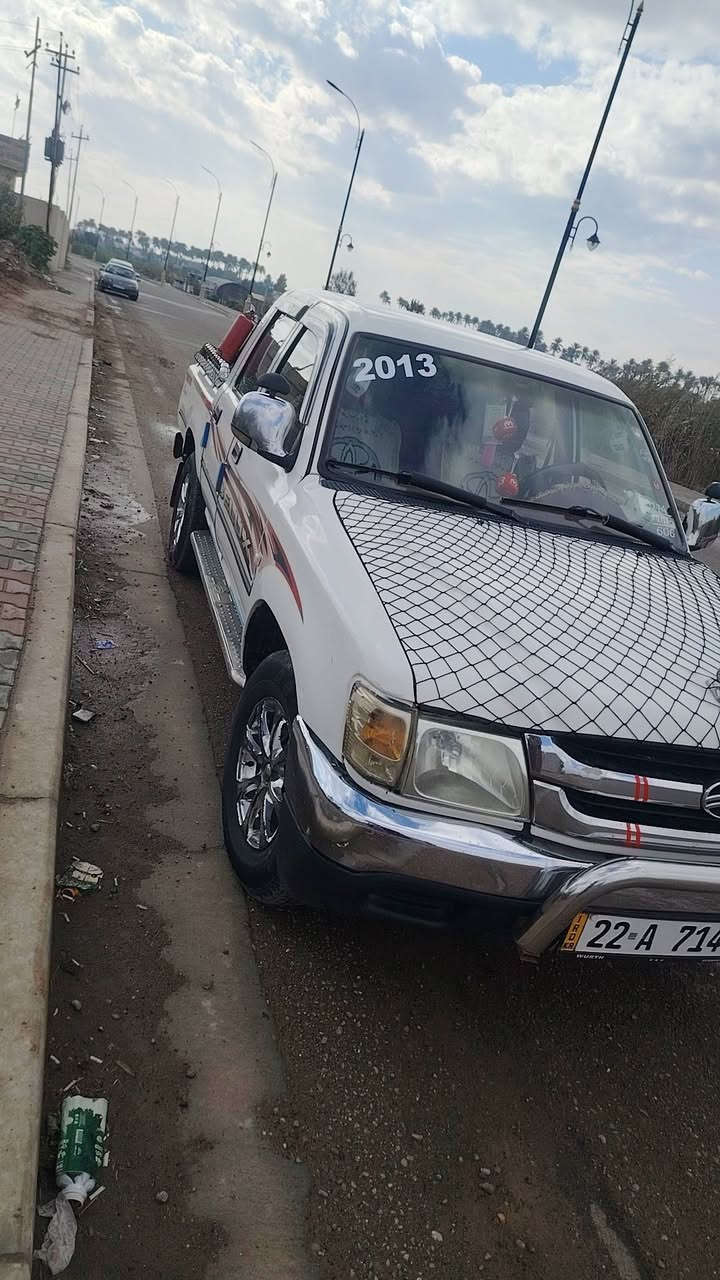 سلام عليكم دير للبيع رقم أربيل  موديل ٢٠١٣  تحويل مباشر سياره عله وضع شركه مكينه وكير وحداديه جديده تبريد تدفئه شغال تخم تاير جديد  بيه رشات صبغ سعر ٧٠ مكانه  الظلوعيه  رقم ***********
