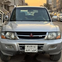 07707196218  باجيرو  ٢٠٠٢ رقم مميز  سياره بدون صبغ بدون ضربه  محرك ٣٥٠...