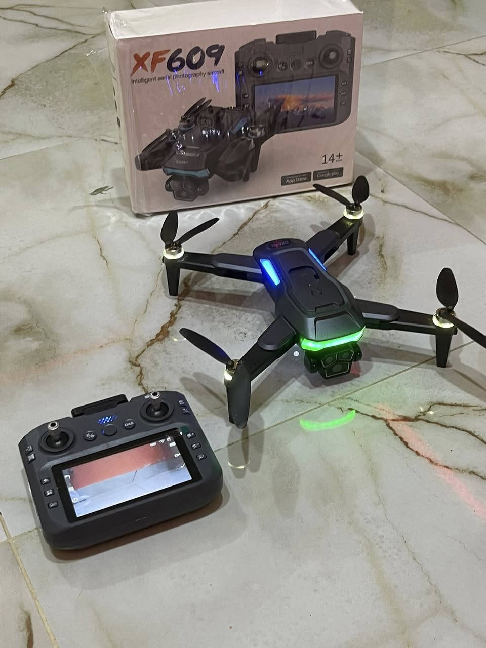 بيع طيارة درون مواصفات حلوه وكلش نظيف ماطلعه شارع يجي وياها احتياط ريش شاحنات والبطارية كلش كبيرة تجي تفحصها شبر شبر نظيف كلش تواصل واتساب عل هذا رقم ***********
