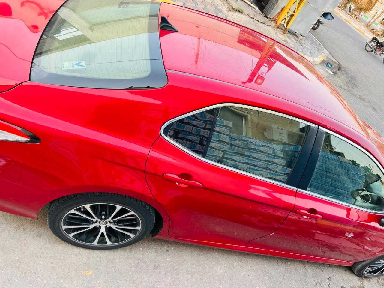 السلام عليكم 
🚘 كامري 19 خليجي 
بيهة بارد بل باب مكحلة كارت كلش قليل ولباقي مكفولة
رقم سليمانية سيارة بأسمي  
188 وبيهة مجال
***********
