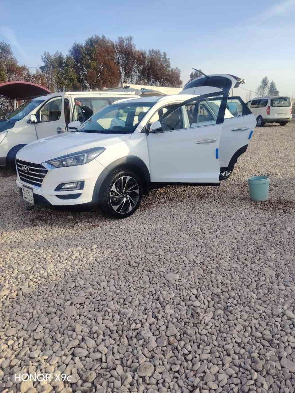 ألسلام عليكم توسان جيكي 2019 ماشيه 120الف
كفاله عامه ماعدا بيها بارد جدا بسيط تفاصيل أكثر اتصال مكان سياره واسط الدبوني ***********.      
***********
