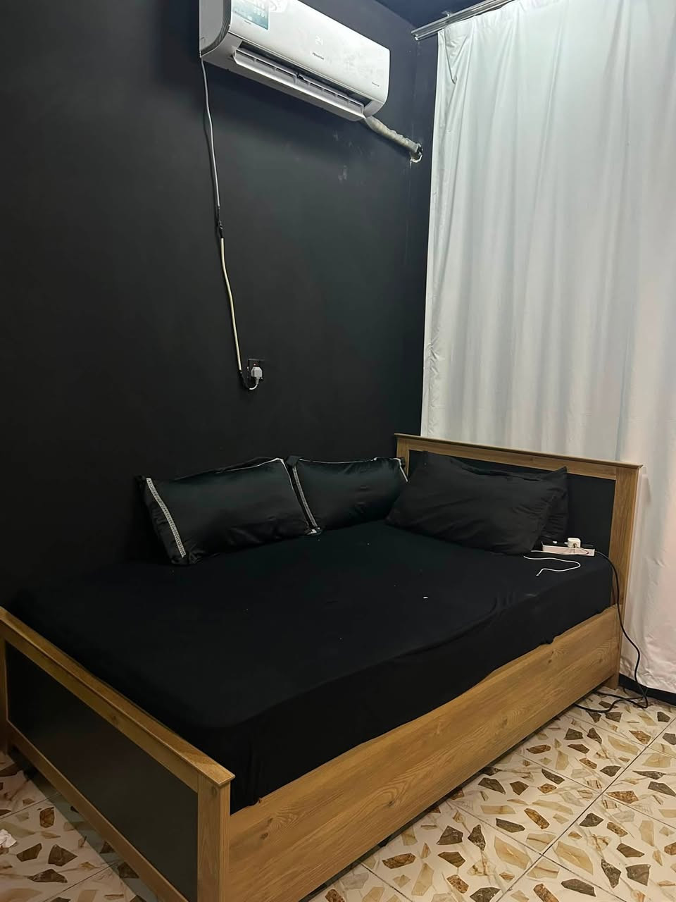 بيج غرفه نوم مستعجل جديده ونضيفه كلش
السعر مليون و ١٠٠
العنوان بغداد


**إذا كنت صاحب هذا الإعلان وتريد حذفه لأي سبب، رجاءا أرسل رسالة إلى الدعم الفني**