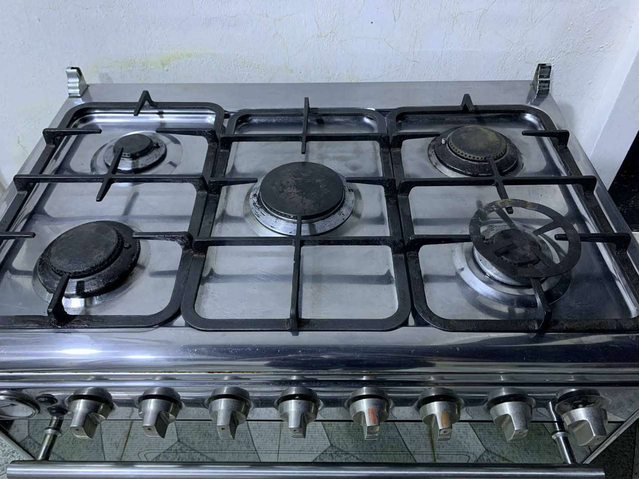 للبيع طباخ شارك 5 عيون نضيف
مبردات سرعتين كاملات


**إذا كنت صاحب هذا الإعلان وتريد حذفه لأي سبب، رجاءا أرسل رسالة إلى الدعم الفني**