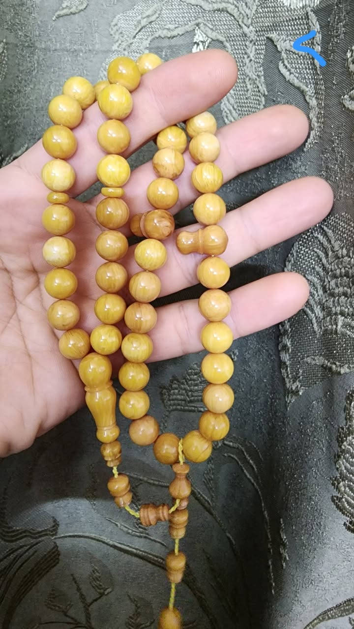 السلام عليكم 
رمضان مبارك على الجميع 
متوفر سبح سندلس بجودة عالية جداً 💎
🔹 الوان مميزة وجذابة
🔹 حبات متناسقة وتشطيب دقيق
🔹 خفيفة ومريحة في الاستخدام
🔹 مناسبة للاستخدام اليومي أو للإهداء
السعر ٣٥ الف للقطعة الواحدة
متوفر توصيل في بغداد والمحافظات 
تحياتي للجميع


**إذا كنت صاحب هذا الإعلان وتريد حذفه لأي سبب، رجاءا أرسل رسالة إلى الدعم الفني**