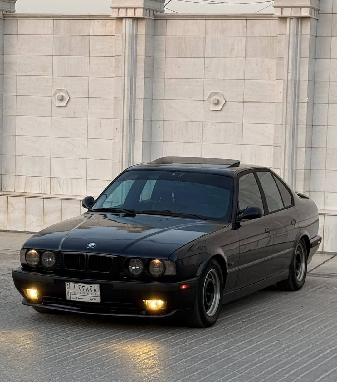 ⚔️السلام عليكم ⚔️
للبيع مميز💙BMW
540 اصل بيه 544 
مكينه وكير جدد حاويه 
كير تمساح اوتو 
جديده بلاد موتعمير 
من النوادر ومعروفه على مستوى 
موديل 1995 
وارد يابان 🉐㊙️🈲
سلايت روف 3طكات
غرفه جديده نضافه 100‎%‎
بطاين كارتير كشنات كهرباء داخل صاج ملكي 
دبل ايرباك دبل جكمجه دبل كومبيوتر
برده خلفيه كهرباء تنته سوده بلاد
السياره كل تفاصيله اصليه 
دعاميات M امامي خلفي اصلي مري M اصلي سبايدر اصلي سيدي سوني ونظام صوتي احترافي 
حداديه اماميه وخلفيه SF اصليه اكسل خفيف رون ناصي 
ستيرن كهرباء مثبت سرعه 
مروحه كهرباء 4 جام كهرباء 
سنترلوك كل تفاصيله اصليه من الفيتبم للبلكات 
ويل كب BMW اصلي فافون بدون وزن داير نيكل 
وبي تخم تاير جديد 
باتري امرون ضمان 
السياره دهن ومي اصلي تبديل دوري 
مكفوله من الضربه والخياس فقط صبغ جماليه 
صبغه درجه اولى عده الشركه والصيدليه كامله
كل تفاصيله شغاله بدون نقص 
تبريد ثلج منظومه جديده
رقم انبار مداور ثاني يوم سنويه لل2029 
جام معالج افلام الحمايه 
 مانع للحراره وبلورايز لايتات صليب زنون اصلي 
مكاني النجف الاشرف 
السعر 88$
للاستفسار 
***********
