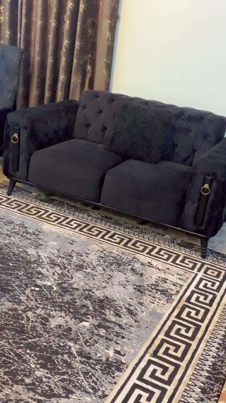 سلام عليكم عندي هذه التخم تركي يصير سرير نضافه 100‎%‎ويا طبلات مالته السعر خاص او عل رفم ***********
