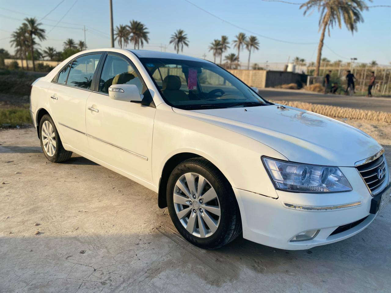 مرخصت الأمن:سوناتا 2009خليجي فوول مواصفات رقم بغداد بسمنا سنويه لغاية 2027محرك2400جديد تخم تاير جديد (ابيع صبغ احزام) بدون دواخل السعر105 بيه مجال(عنوان النجف قضاء المشخاب) اتصل عل رقم***********
