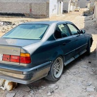 بي ام دبليو ٥٢٥ • اصولي • شعندك نزل