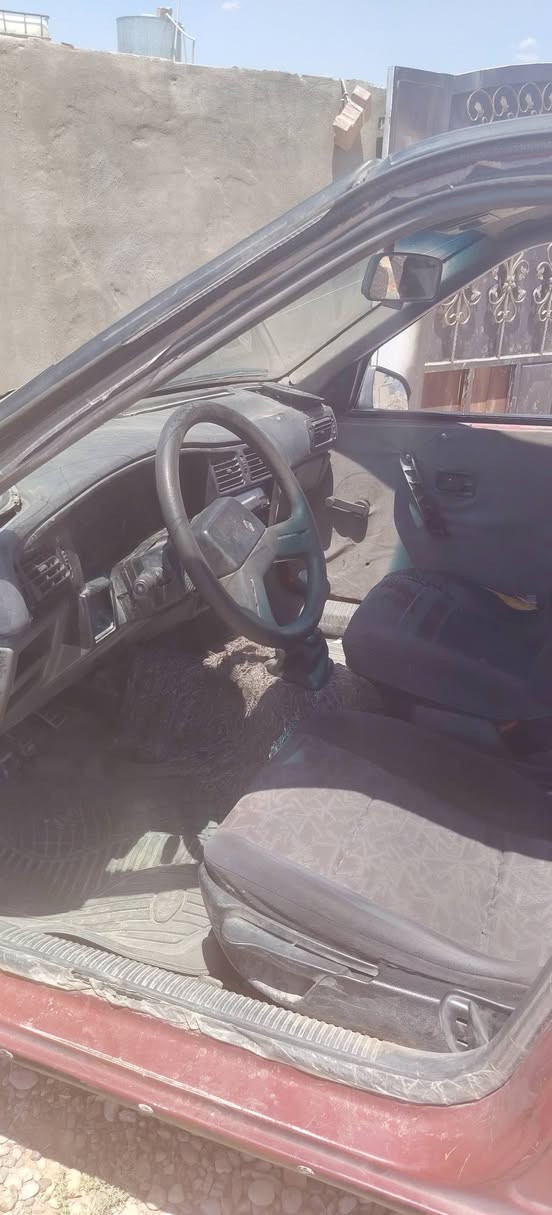 للبيع رينو موديل 91سنويه عضم عاج رقم كركوك اليف الماني سنويه منتهيه بل 2020صاحبه موجود شرط التحويل كير محرك شرط صدر 50-بل ميه كهربايات كلهن شغاله سياره نضيفه مال بيت مراوس حسب التفاق مكاني كركوك واحد حزيران السعر 18وبيه مجال رجان الي مو شراي لاتتصل ولا تدخل خاص اتصل وتدلل ***********
